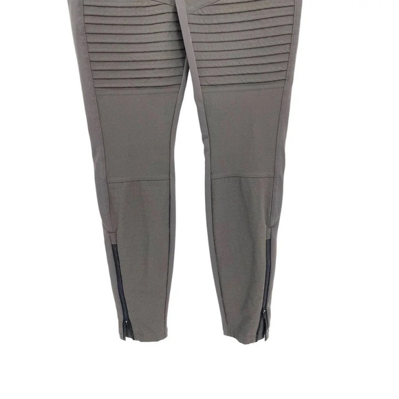Athleta Headlands Hybrid Moto Tight Arbor Olive‎ Size 2 - Picture 4 of 8